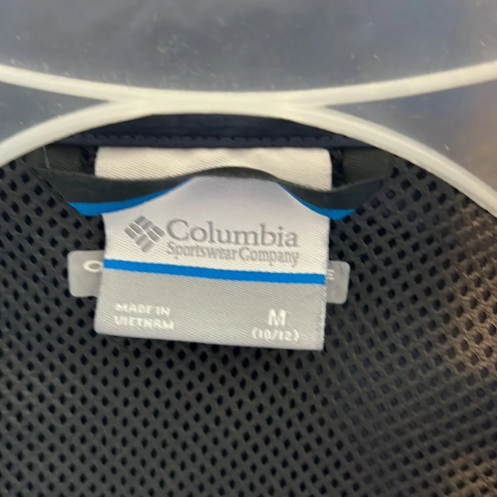 Columbia boys sportswear top. - Picture 2 of 6